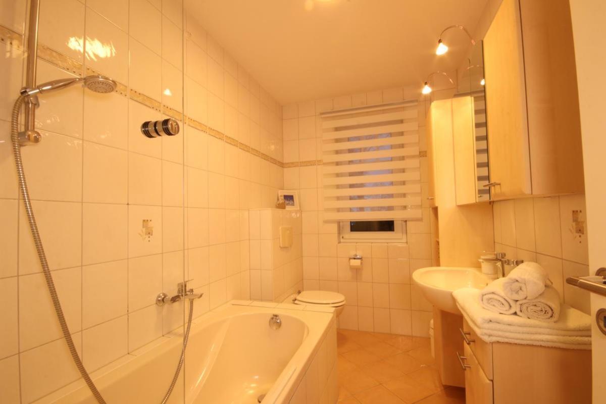 Ferienwohnung Britta Зеллин Экстерьер фото